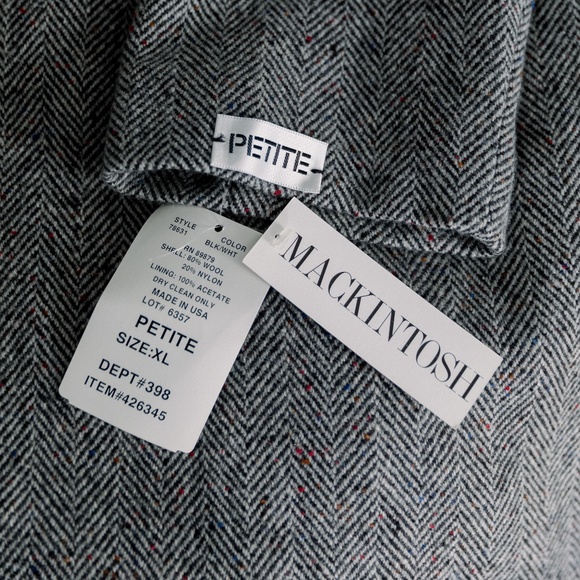 Vintage Mackintosh Coat - Women's Petite - Black and Gray - Picture 4 of 9